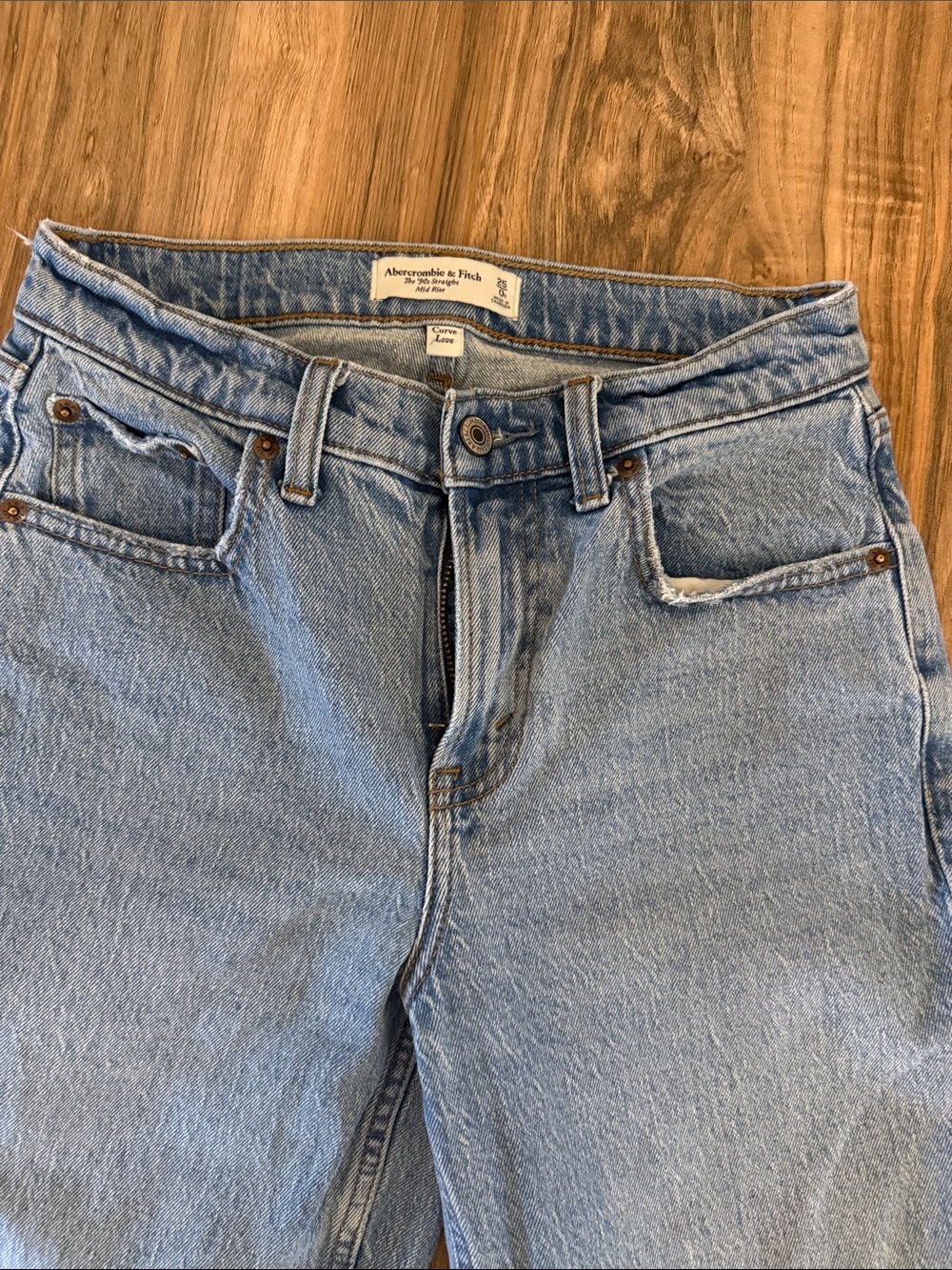 Abercrombie & Fitch Light Blue Relaxed Fit Jeans